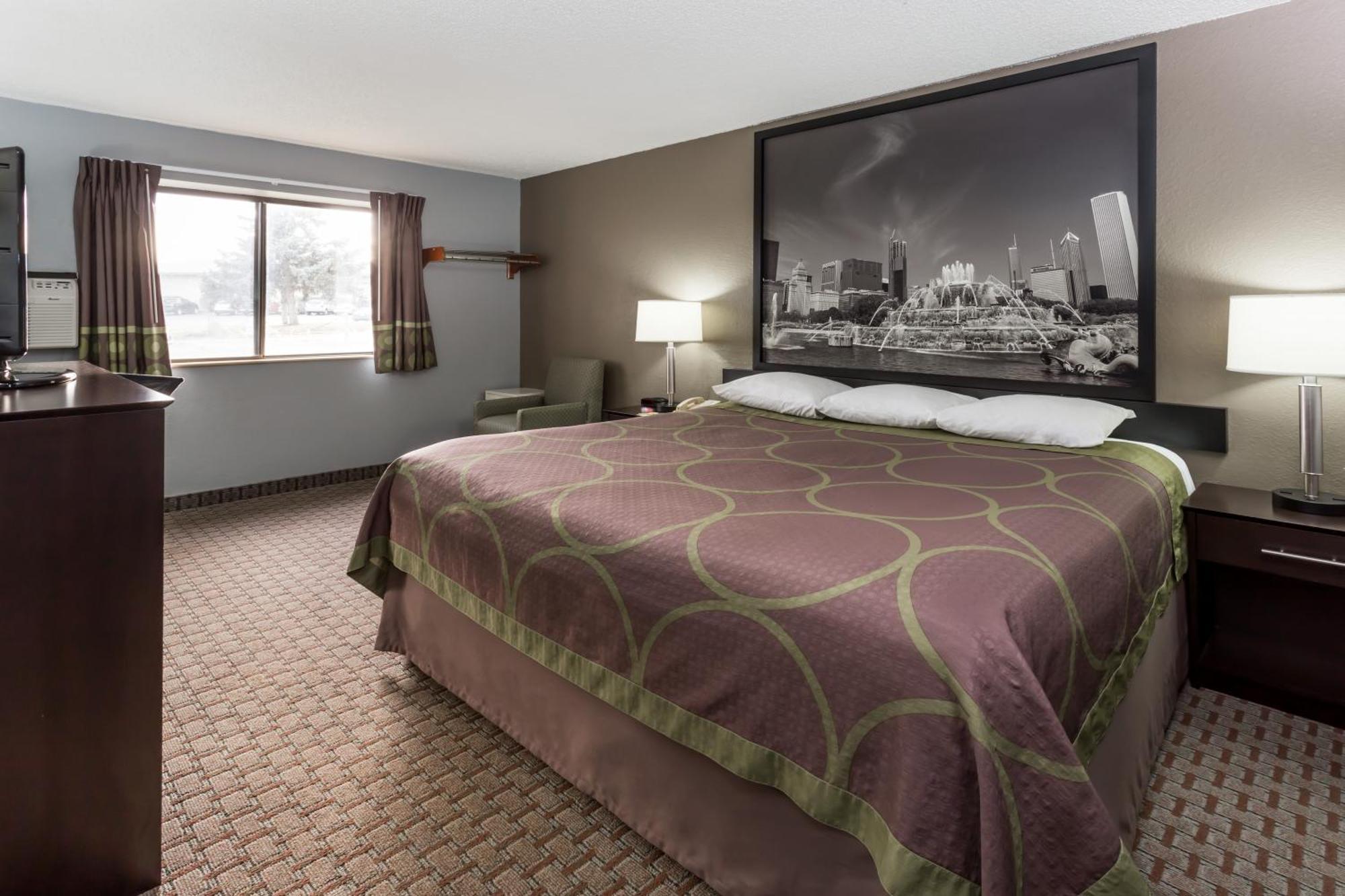 ซูเปอร์ 8 บาย วินด์แฮม มันเดอเลน/ลิเบอร์ตีวิลล์ แอเรีย Hotel Mundelein ภายนอก รูปภาพ